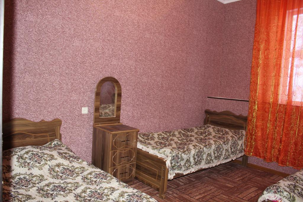 Guest House Tavaduri Mestia Extérieur photo